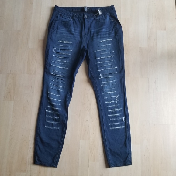 Sz 14 Ashley Stewart Indigo Distressed Jean - Picture 1 of 13